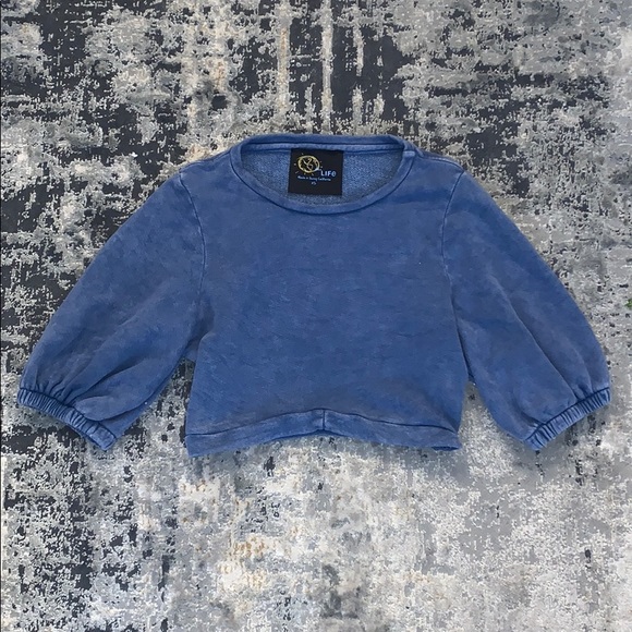 Blue Life cropped sweatshirt NEVER WORN - Picture 1 of 3